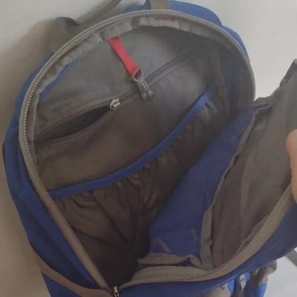 Blue and Gray Backpack (J78)